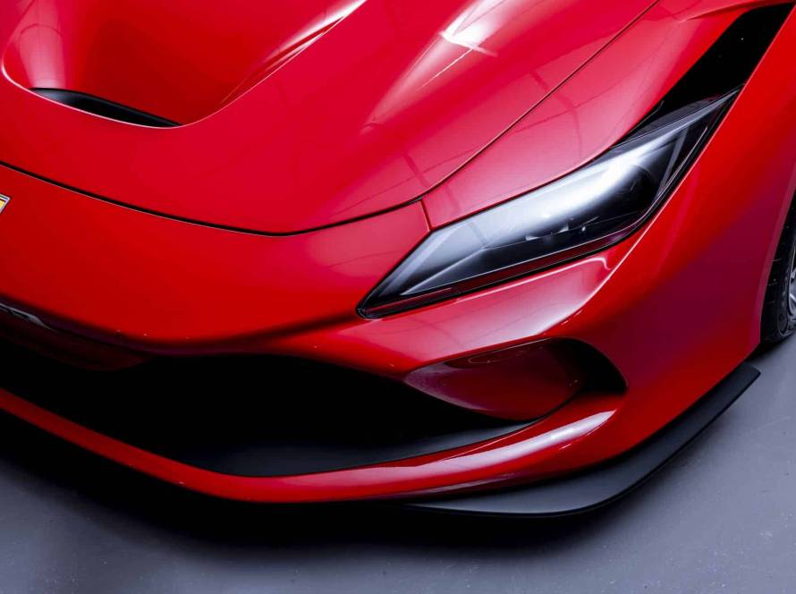 ferrari F8 Spider bonnet
