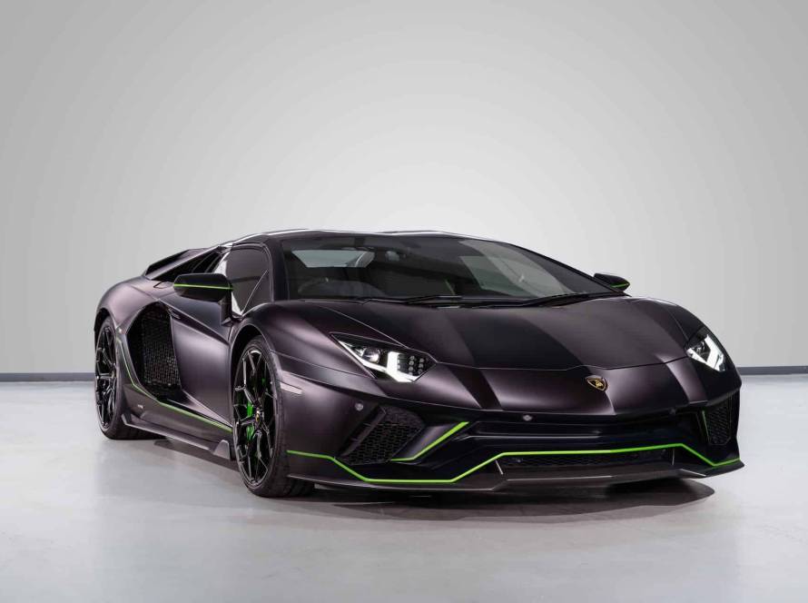 Lamborghini Aventador ultimae main front angled view