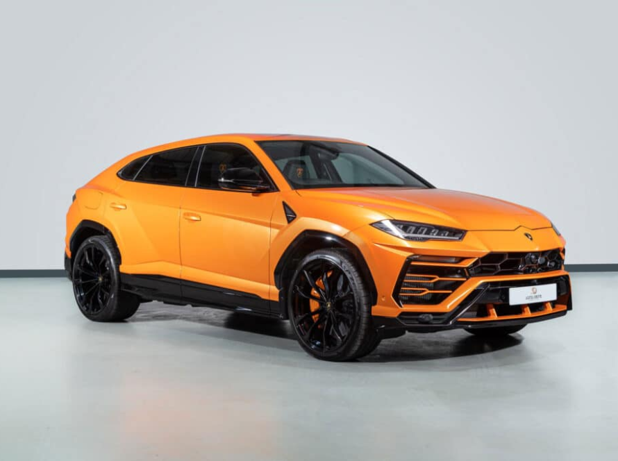 lamborghini urus hire